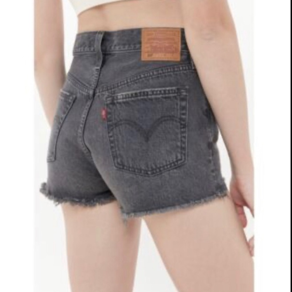 Levi’s 501’s cutoff shorts black  size 25